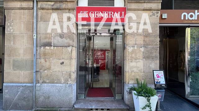 Local comercial en Alquiler en San Martin Kalea, 15 en Área Romántica