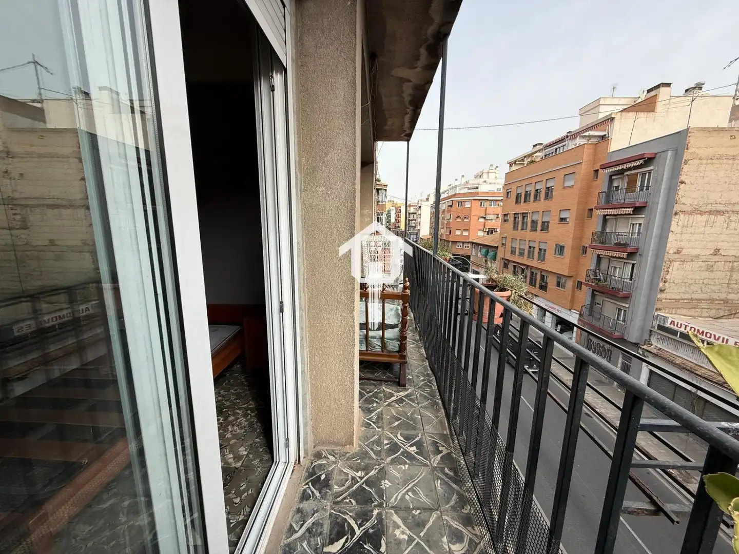 Apartamento en venta en Calle MAESTRO ALONSO, Altozano - Conde Lumiares