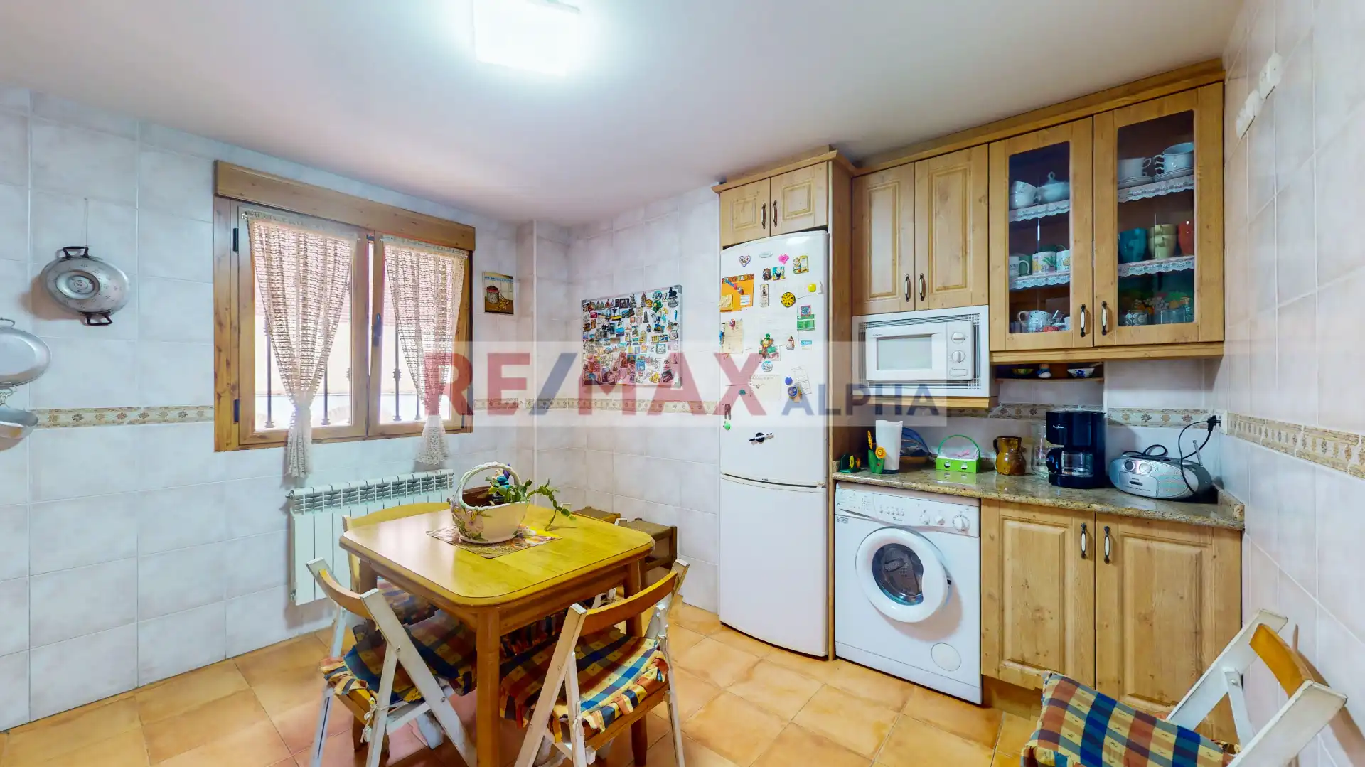 Cocina de Casa o chalet en venta en Medina del Campo con Calefacción, Jardín privado y Terraza