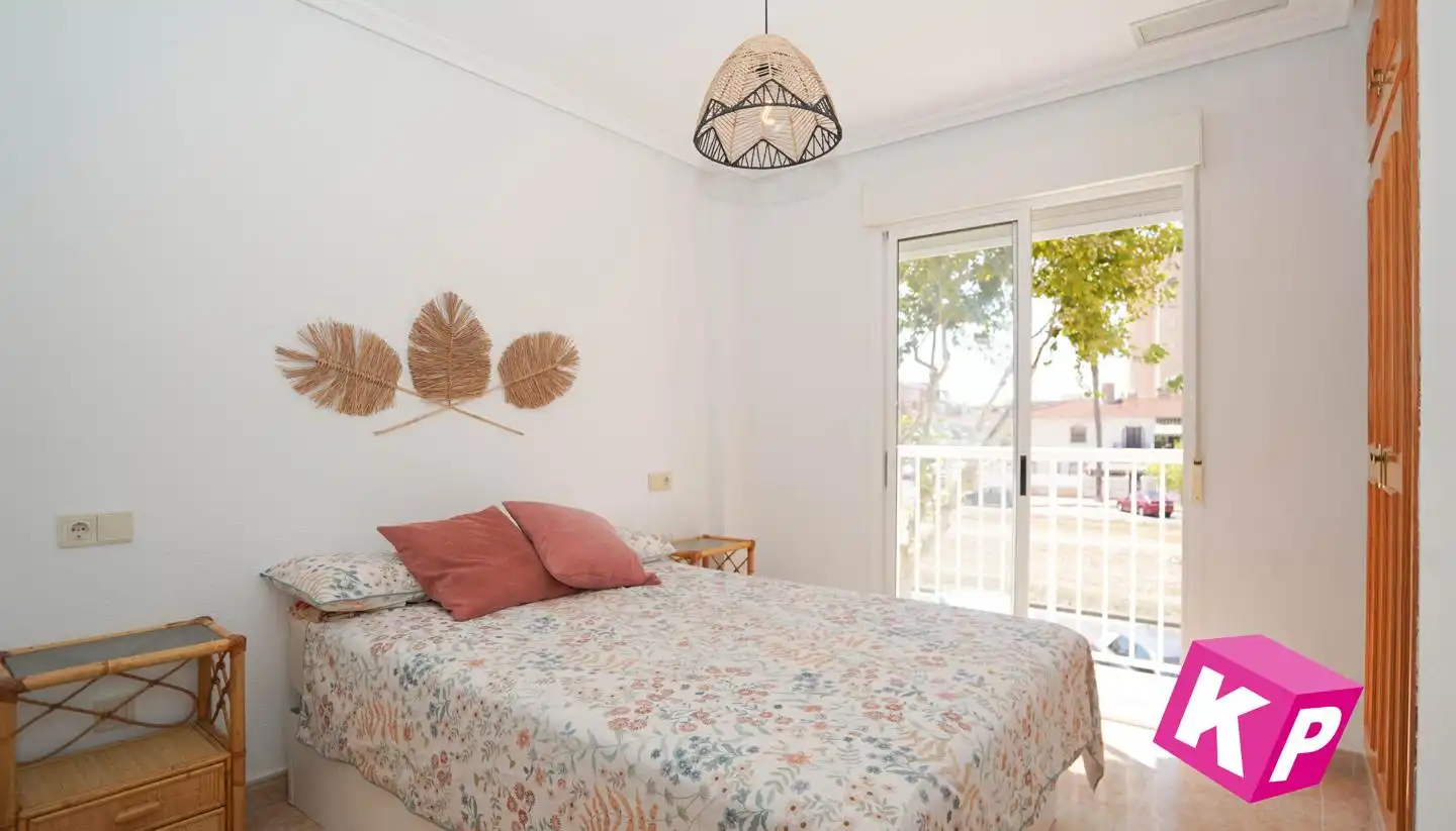 Dormitori de Casa o xalet en venda en Santa Pola amb Aire condicionat, Terrassa i Piscina