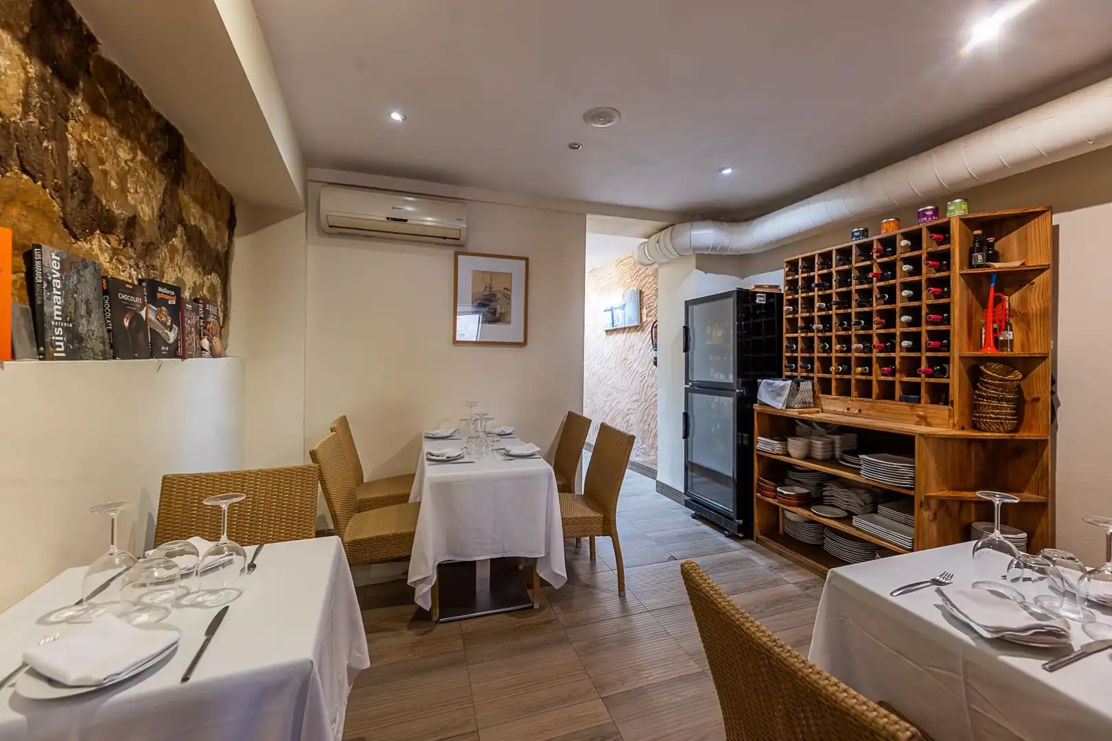 Commercial properties for rent in Binissalem  with Air Conditioner and Furnished