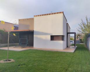 Vista exterior de Casa o xalet en venda en Calatayud amb Aire condicionat, Calefacció i Jardí privat