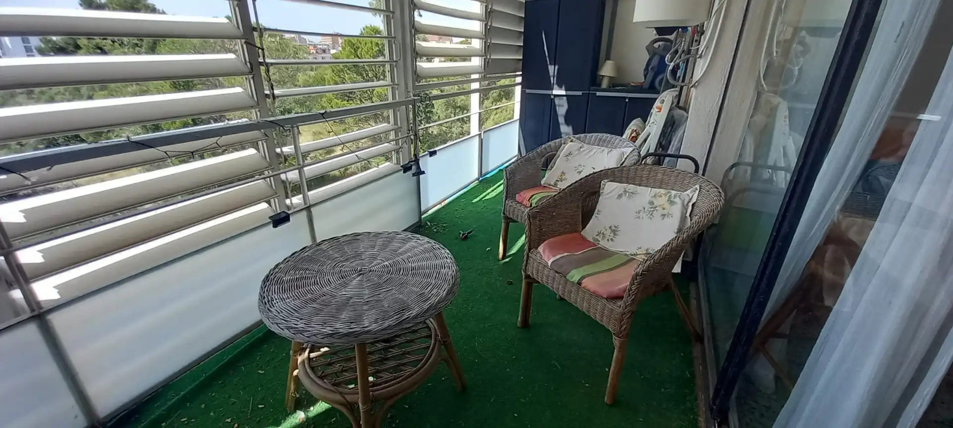 Terrassa de Apartament en venda en Roses amb Jardí privat