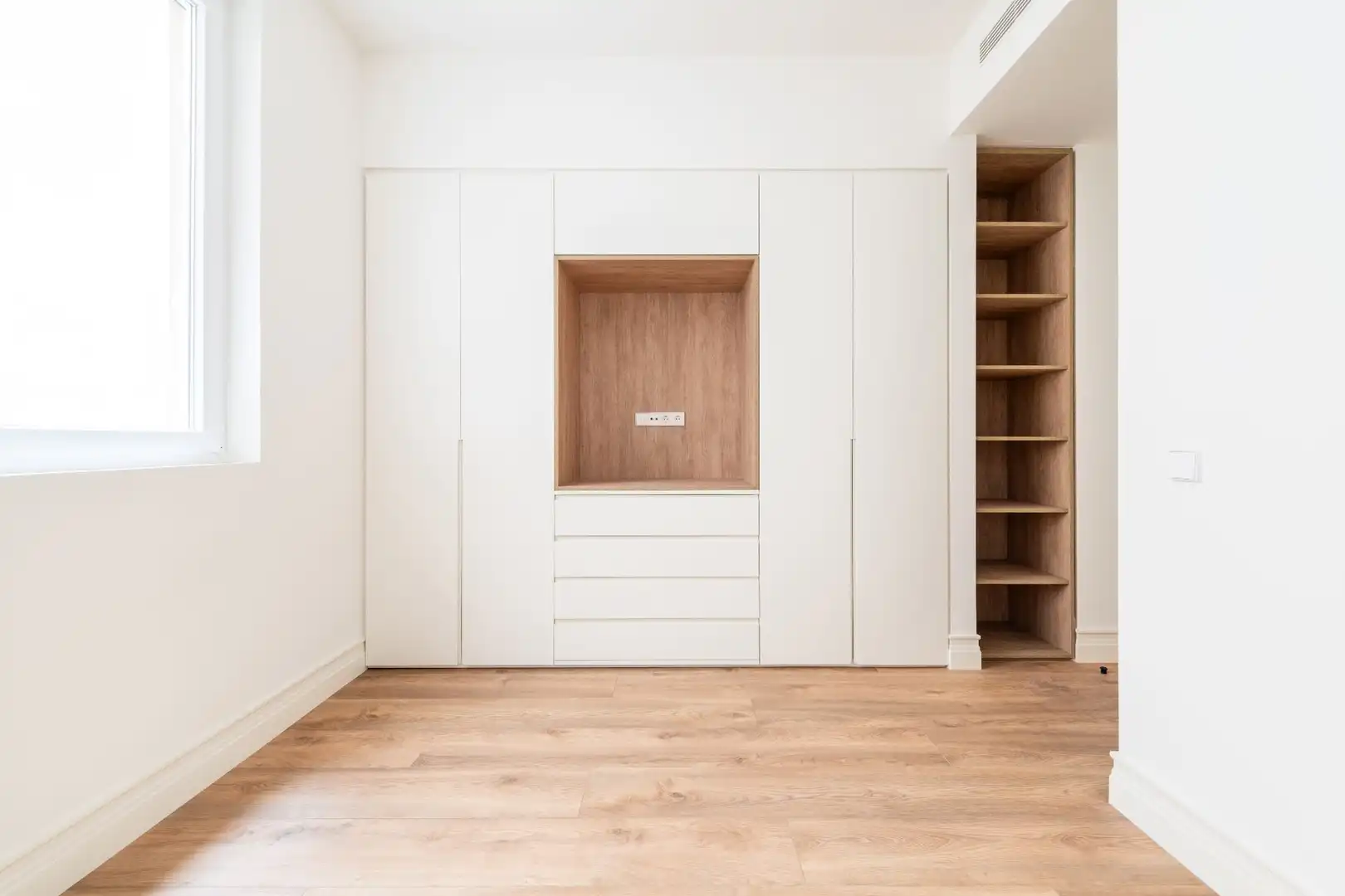 Habitación de Piso en venta en Madrid con Aire acondicionado