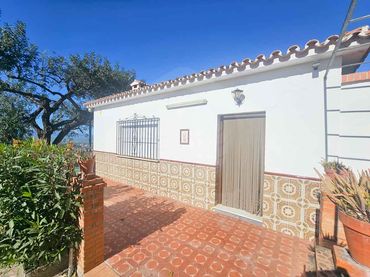 Casa rústica amb piscina en venda a Lugar Partido Huertas Viejas 93