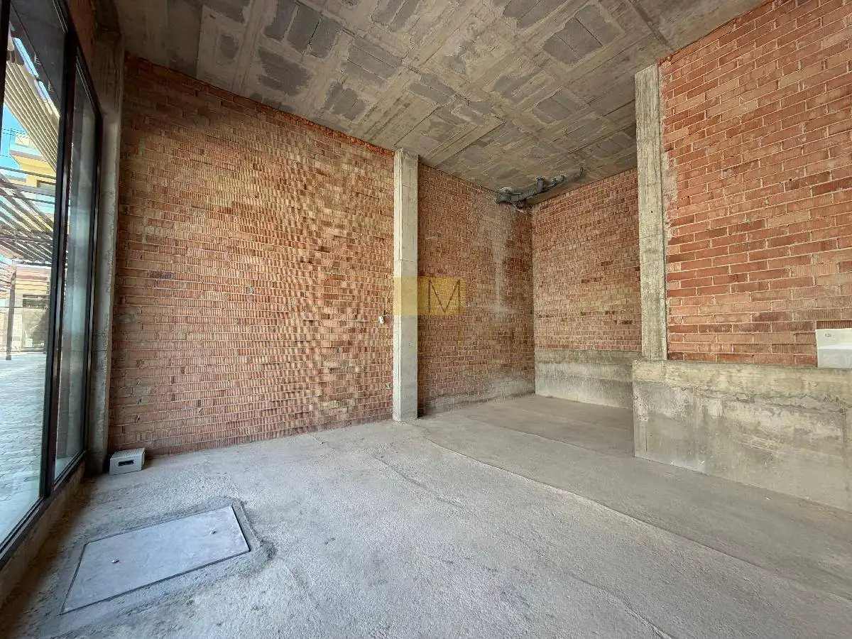 Local comercial en alquiler en Les Salines - Pla de Sant Pere