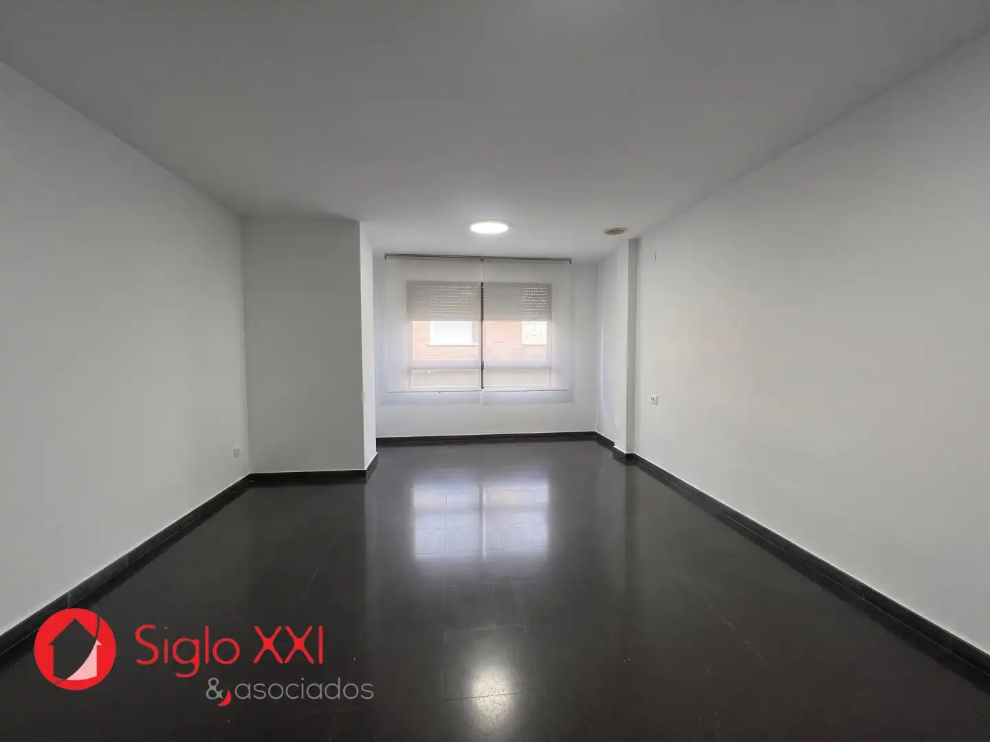 Flat with lift for sale in Cariñena - Carinyena, imagen 3