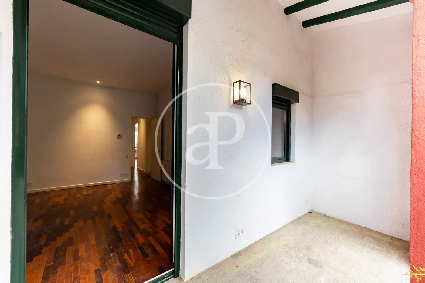 Casa adosada en venta en Barcelona con Calefacción, Jardín privado y Terraza