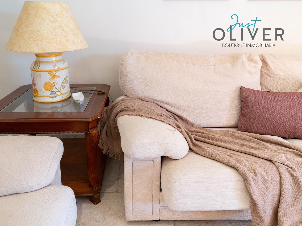 Sala d'estar de Casa o xalet en venda en Salou amb Terrassa, Moblat i Piscina comunitària