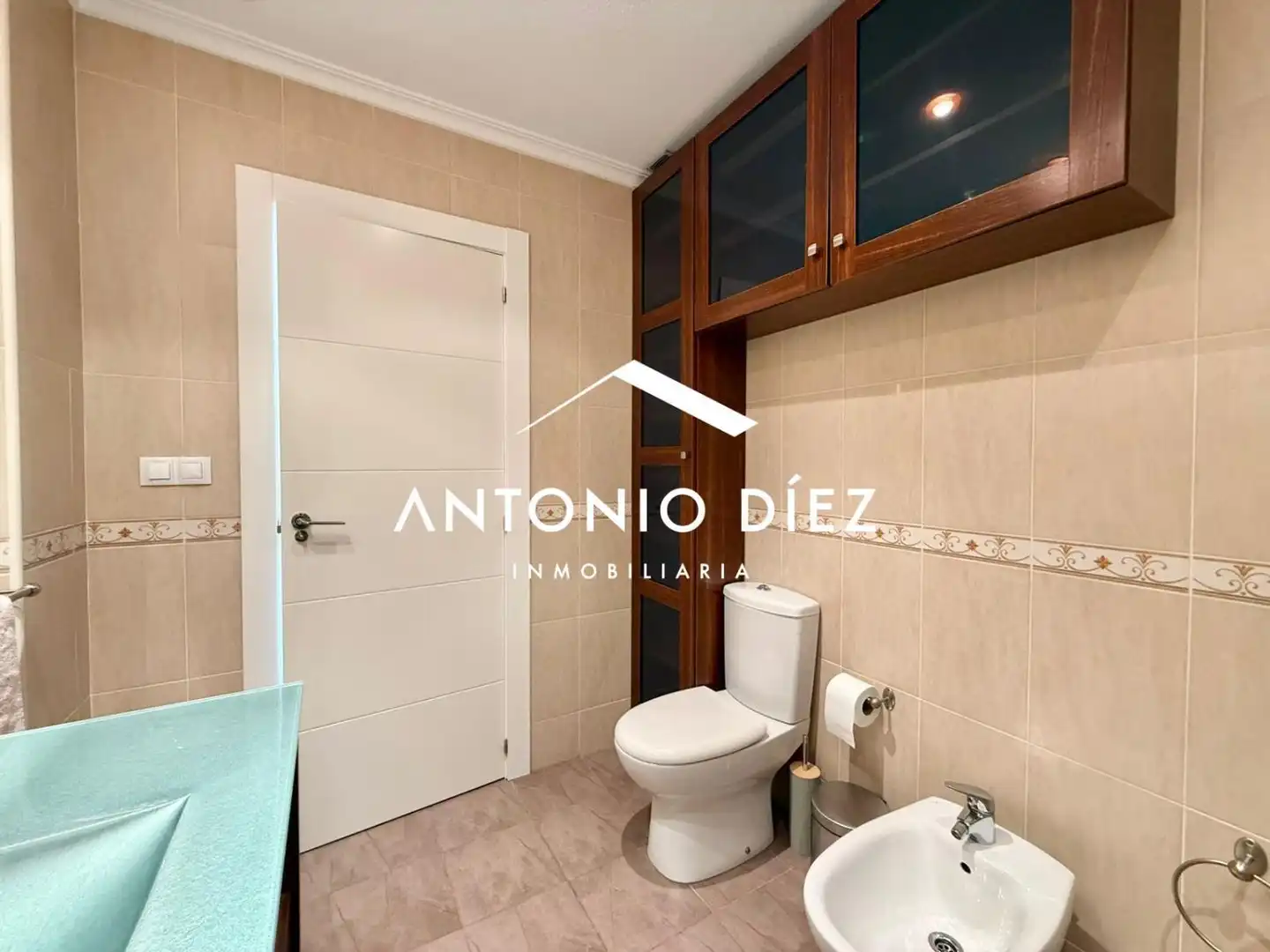 Bathroom of Attic for sale in Aspe  with Air Conditioner, Terrace and Storage room