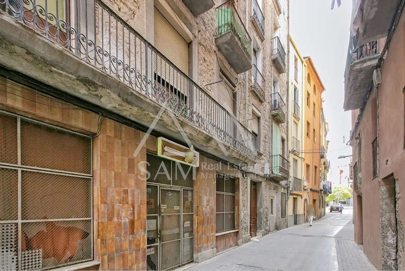 Vista exterior de Pis en venda en Manresa