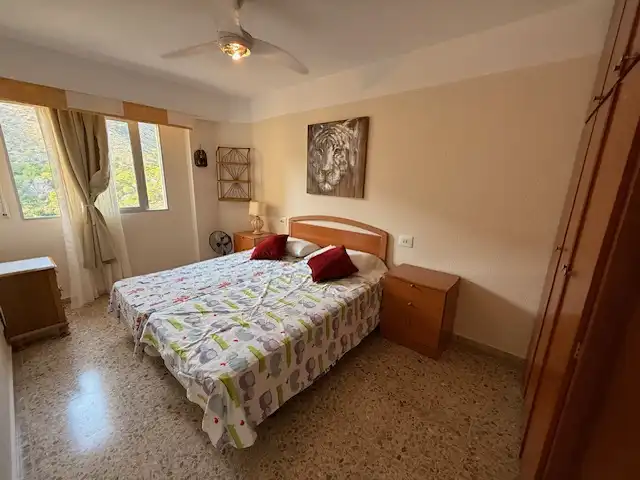 Habitación de Apartamento en venta en Cullera con Terraza, Horno y Piscina comunitaria