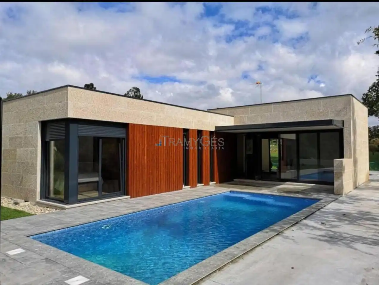 Chalet con piscina en venta en REXIDOURO, imagen 2