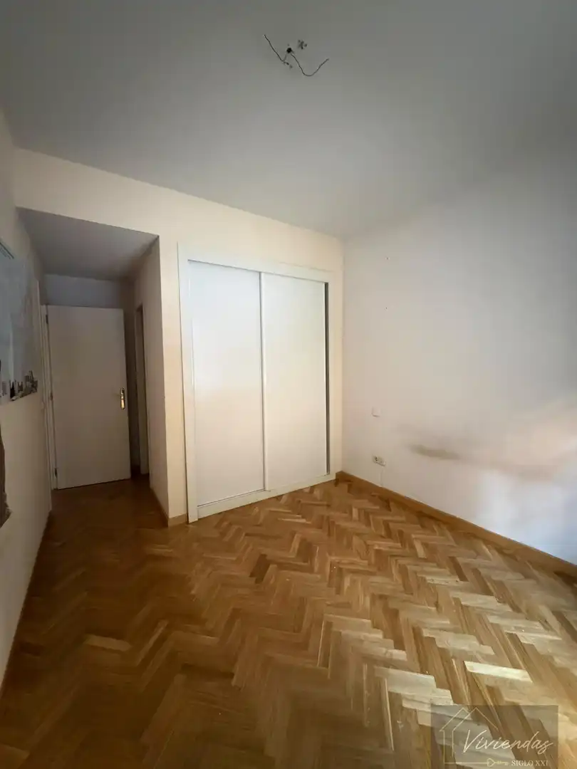 Appartamento con piscina in vendita a CONDESA DE CHINCHON 15, imagen 17