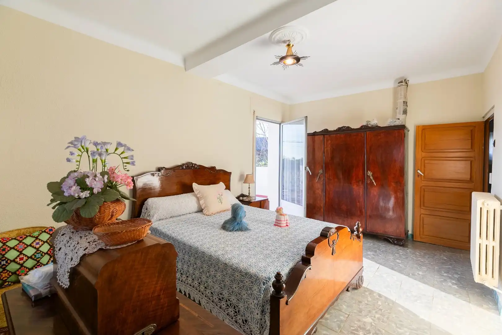 Habitación de Finca rústica en venta en Huesca con Calefacción, Jardín privado y Terraza