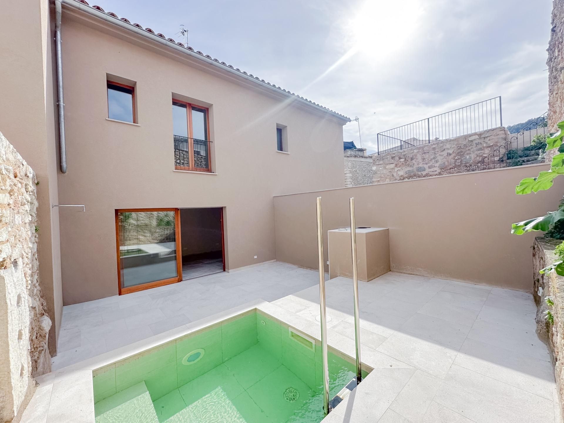 Swimming pool of Houses for sale in Mancor de la Vall  with Air Conditioner, Terrace and Swimming Pool