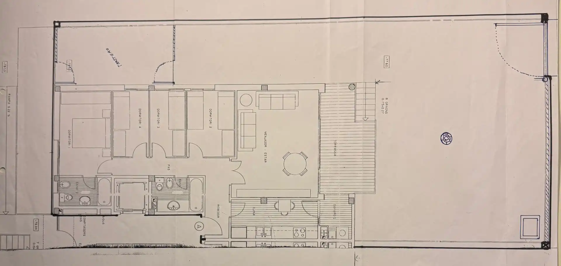 Ground floor for sale in Sant Joan Despí  with Air Conditioner, Heating and Terrace