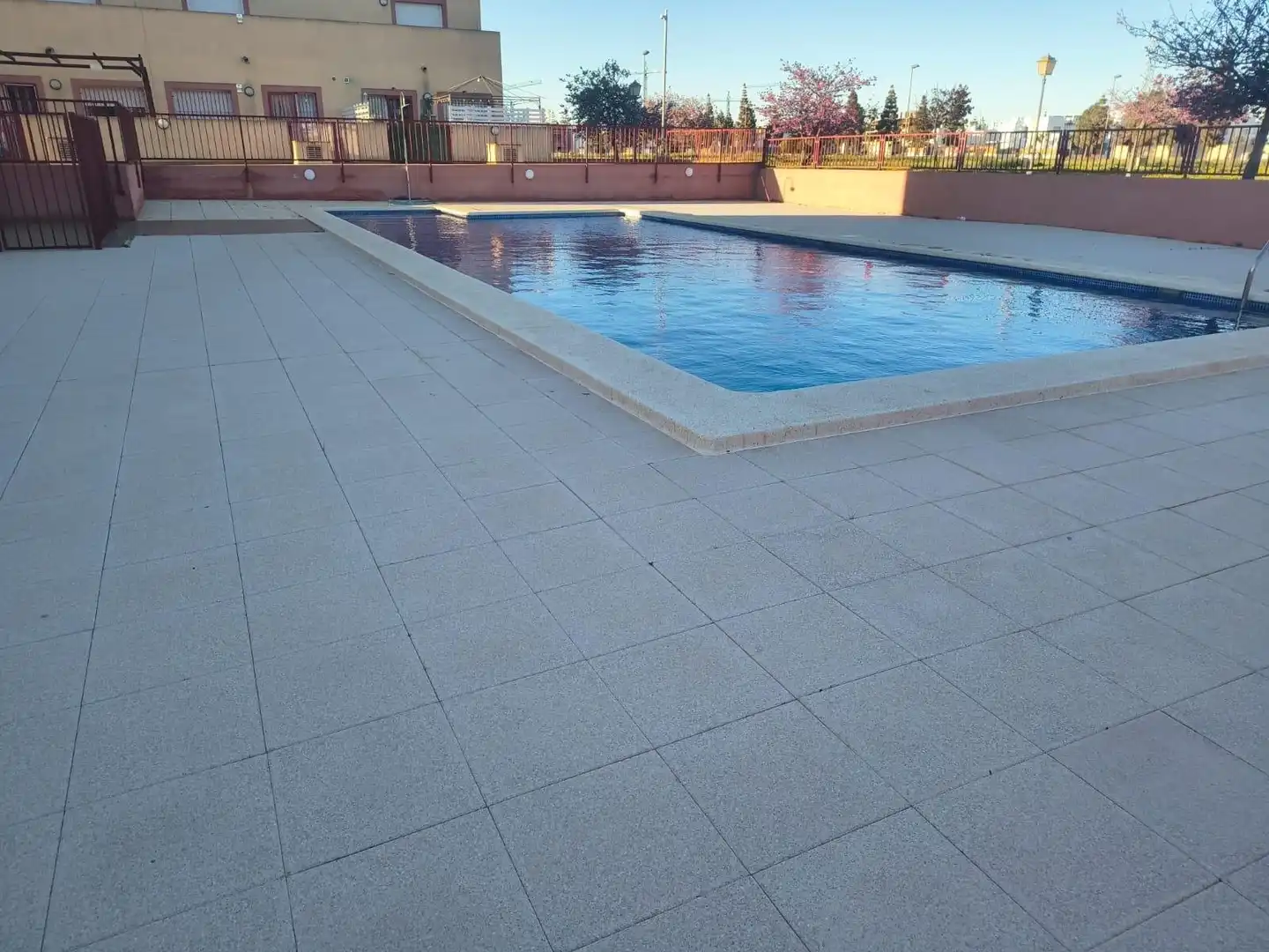 Piscina de Dúplex en venda en Los Alcázares