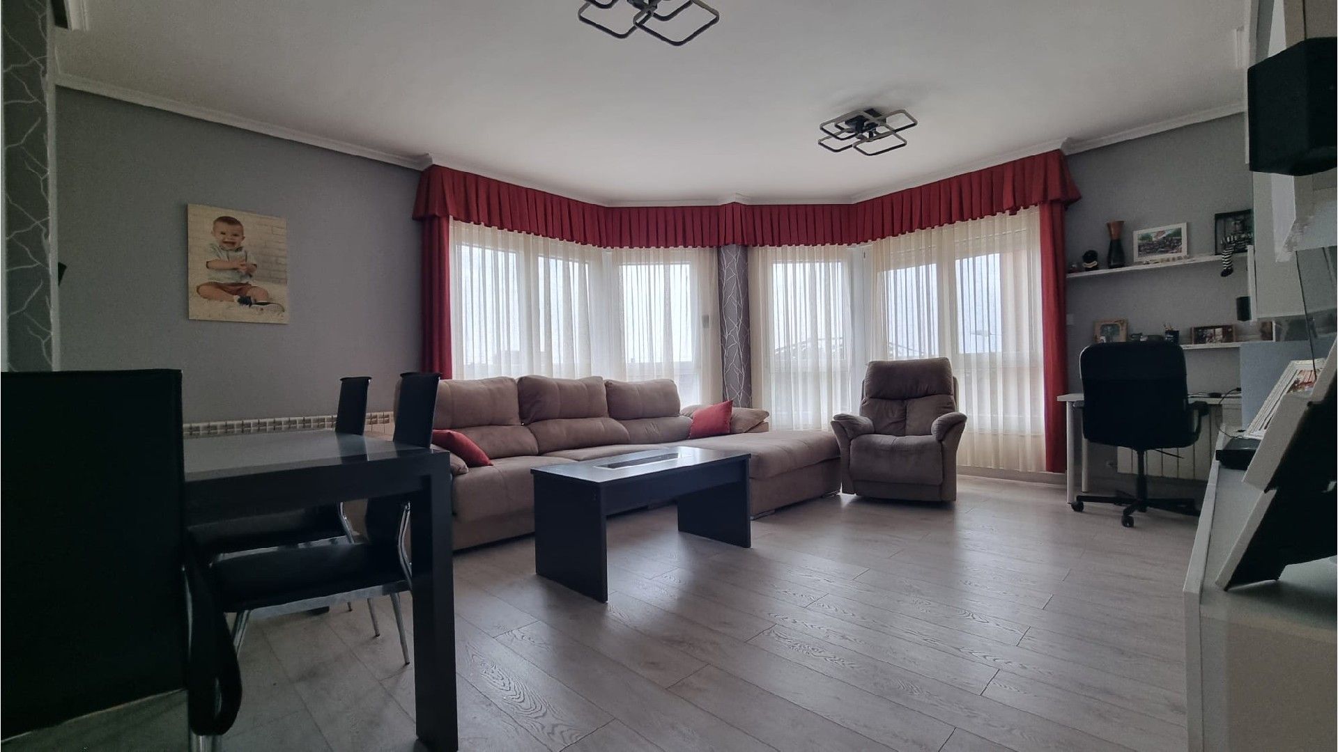 Living room of Flat for sale in Venta de Baños  with Heating and Furnished