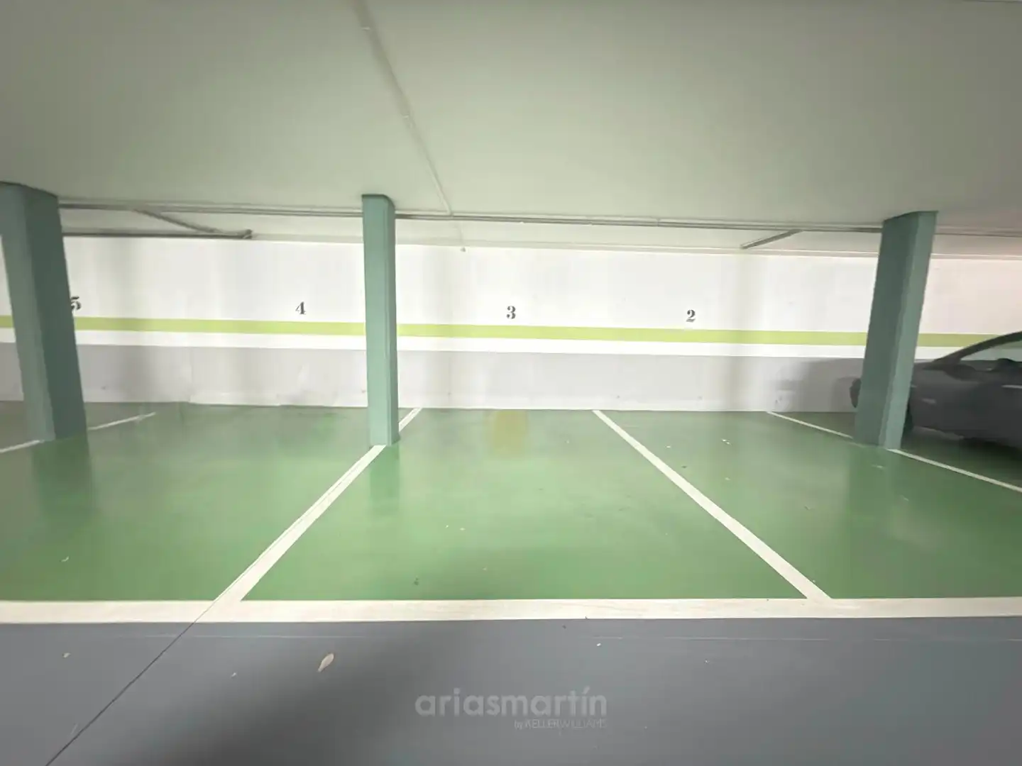 Parkplatz von Garage zum Verkauf in Salamanca Capital