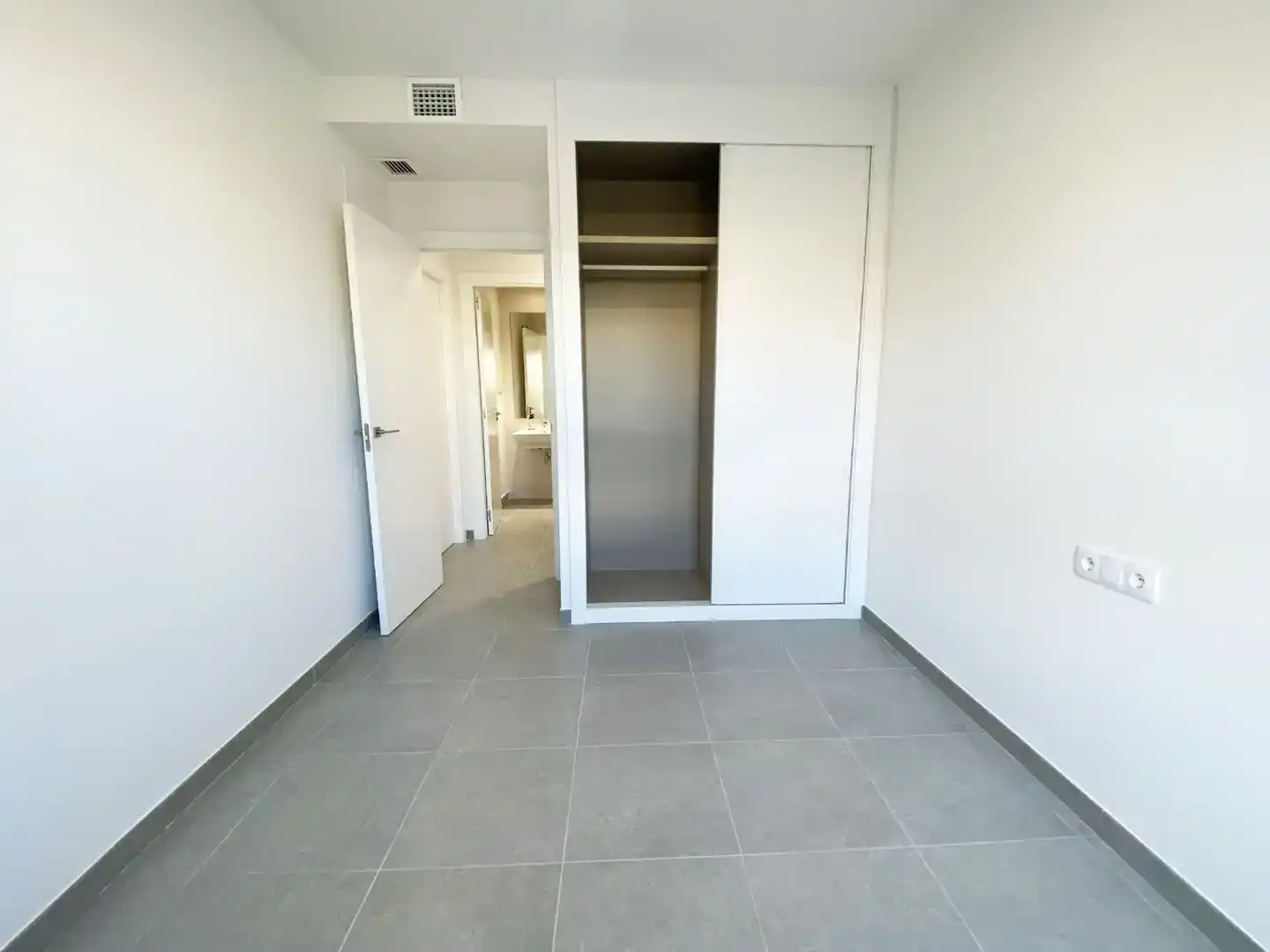 Schlafzimmer von Wohnung zur Miete in Málaga Capital mit Klimaanlage und Schwimmbad