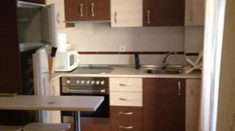 Foto 3 de Apartamento de alquiler en Ensanche - Franciscanos, Albacete Capital