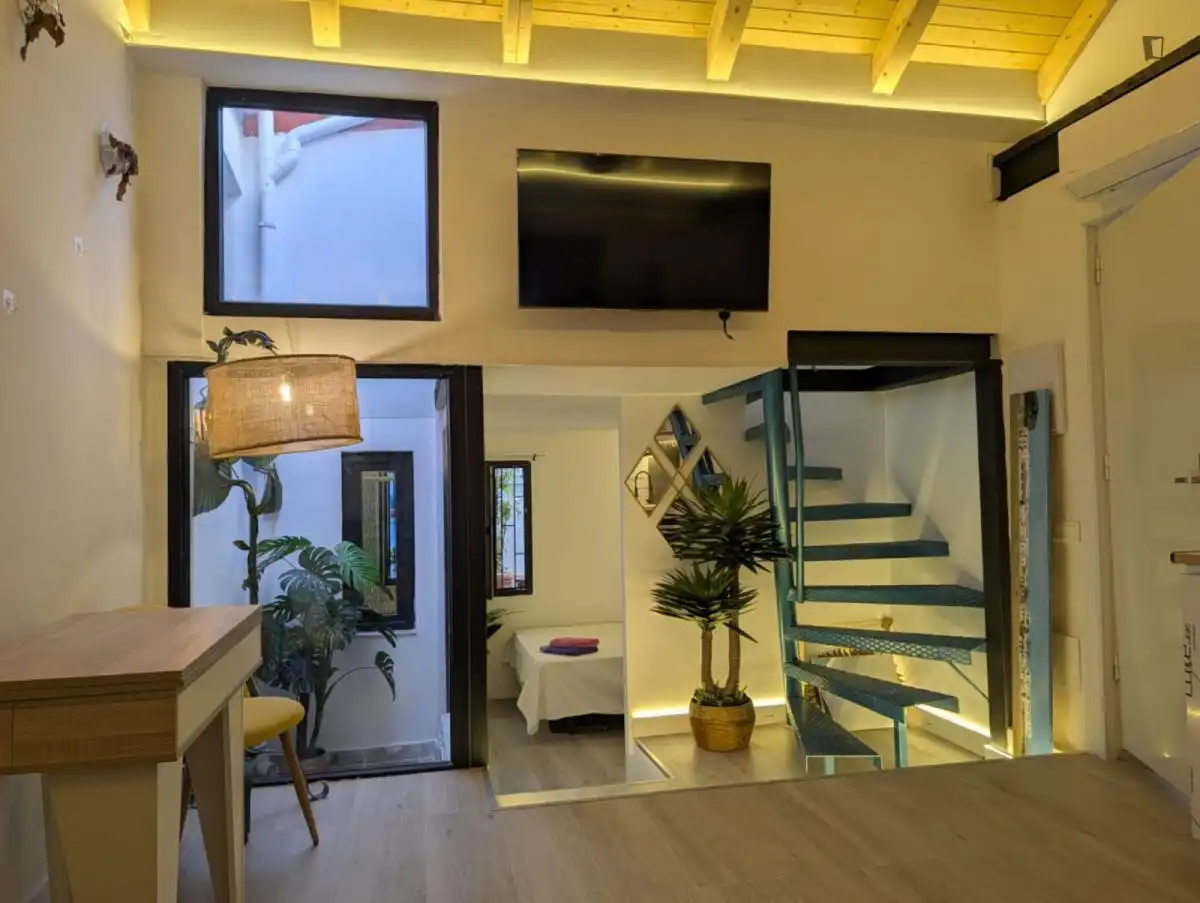 Houses for rent in Madrid  with Air Conditioner, Furnished and Washing machine