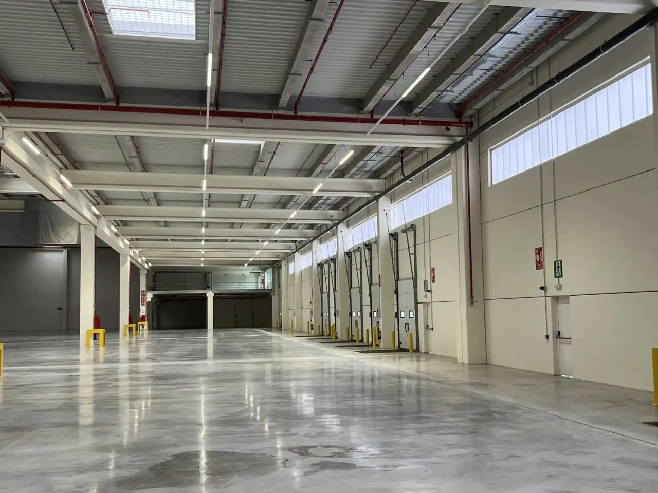 Industrial buildings for rent in Òdena  with Heating