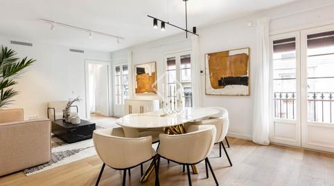 Foto 2 de Pis en venda a El Raval, Barcelona