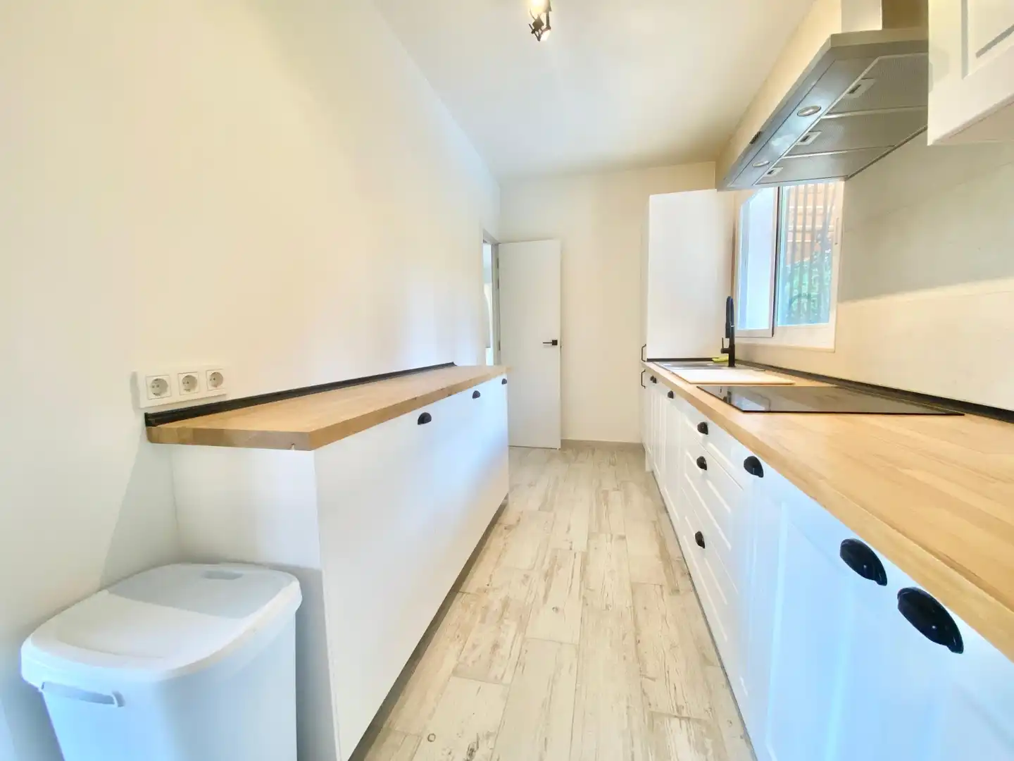 Cocina de Casa o chalet de alquiler en L'Alfàs del Pi con Aire acondicionado, Calefacción y Jardín privado