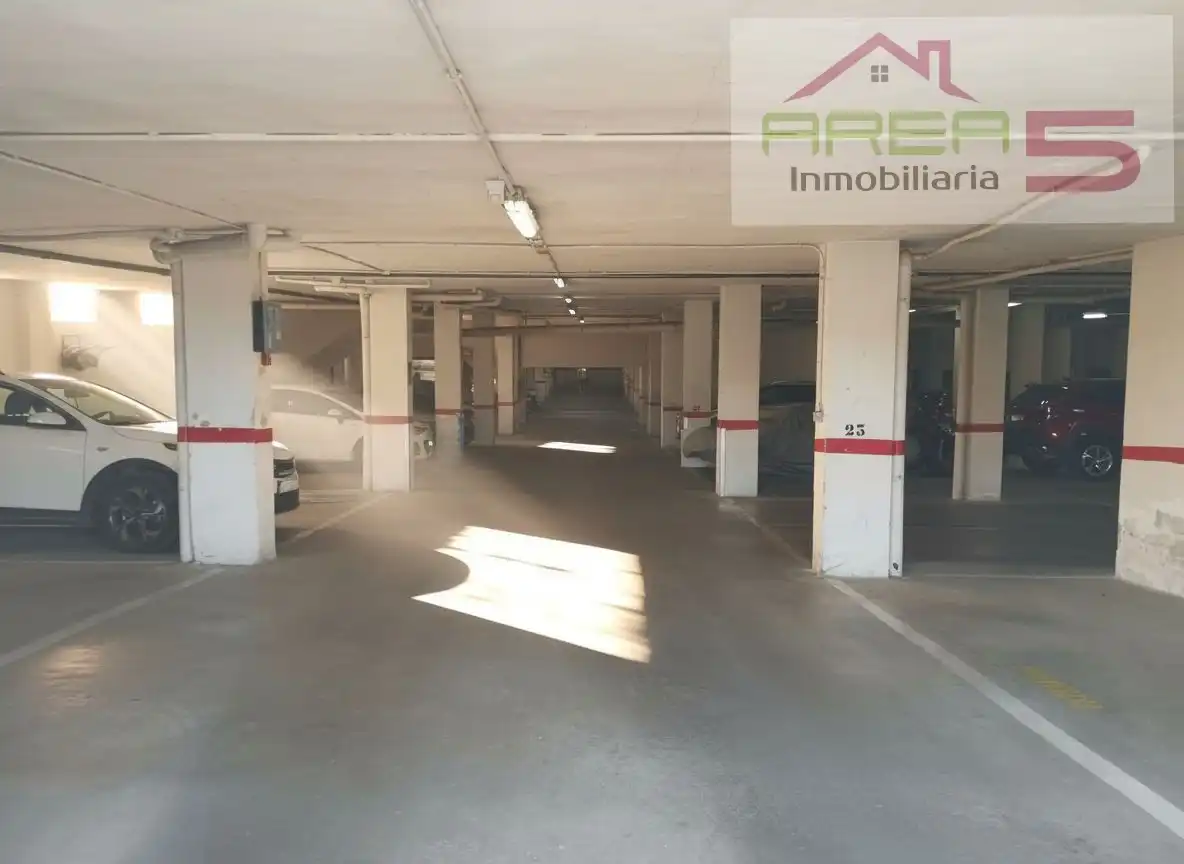 Individual with lift for sale in Este, imagen 3