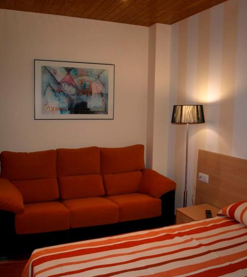 Foto 2 de Estudi de lloguer a Centre - Cordelles, Barcelona