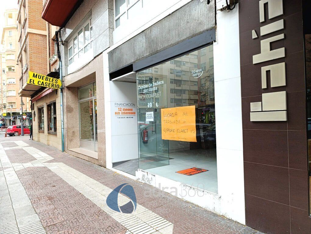 Vista exterior de Local de alquiler en  Logroño