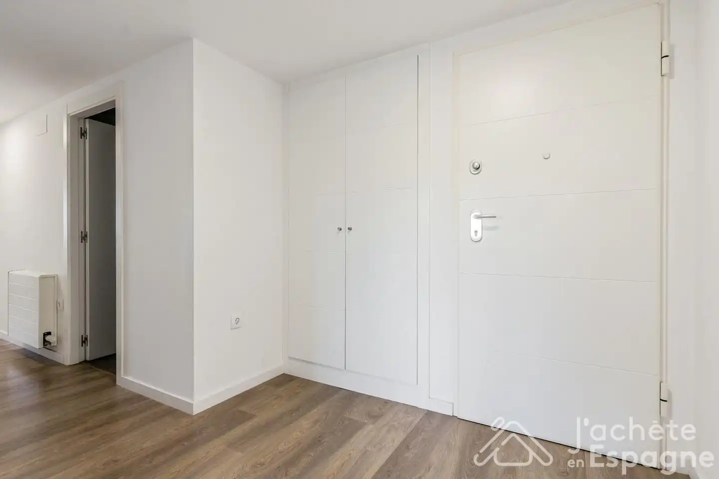 Bedroom of Flat for sale in Rocafort  with Air Conditioner and Terrace