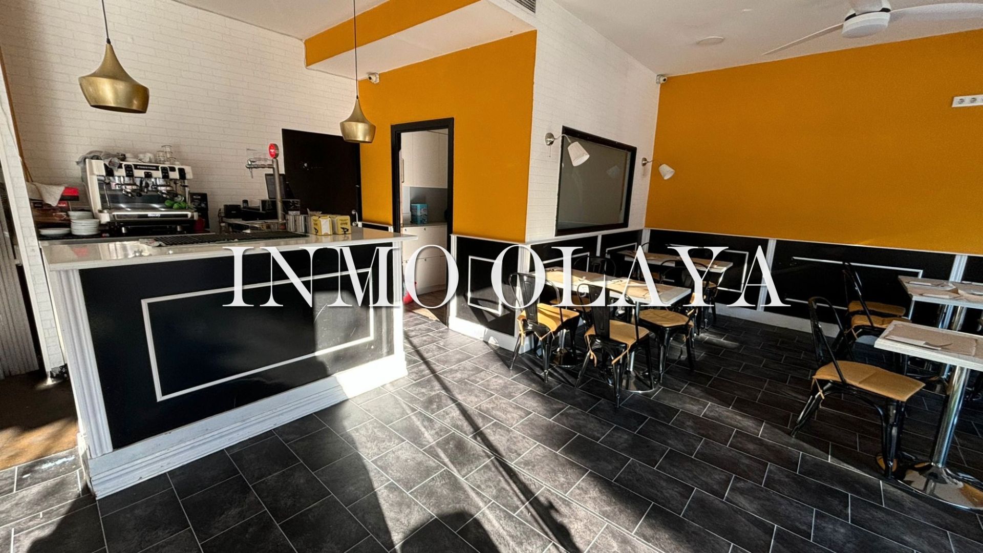 Local en traspaso en Sant Adrià de Besòs con Aire acondicionado, Calefacción y Terraza
