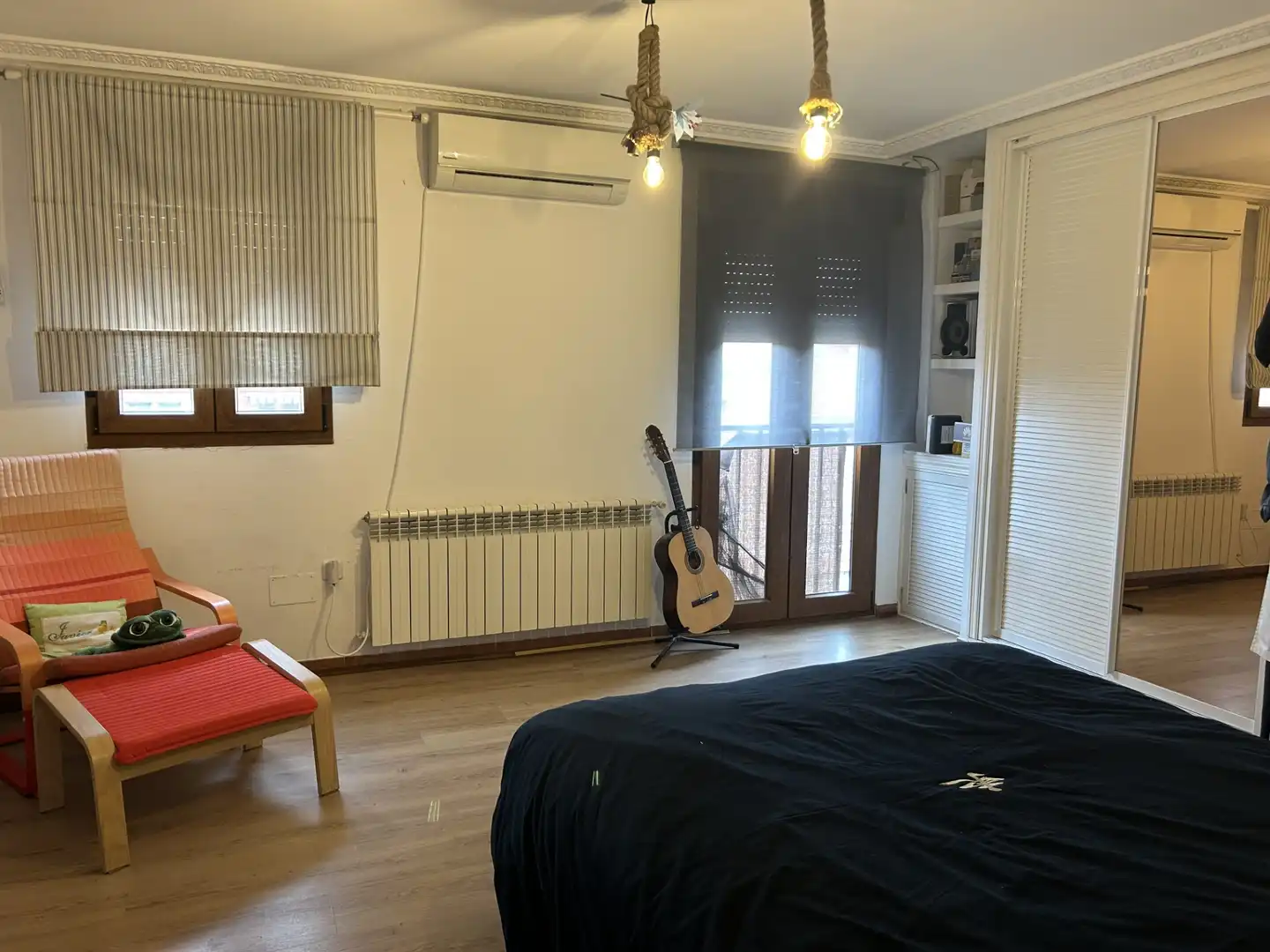 Habitación de Casa o chalet en venta en El Escorial con Aire acondicionado, Calefacción y Jardín privado