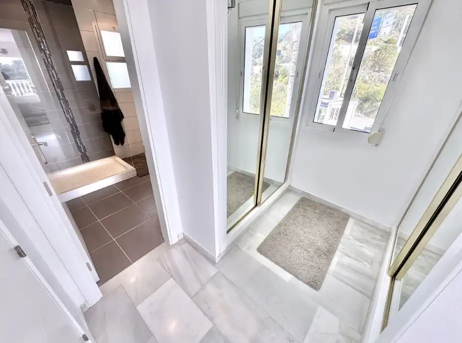Chalet con piscina en venta en Calle Huelva de Calahonda 3820, imagen 20