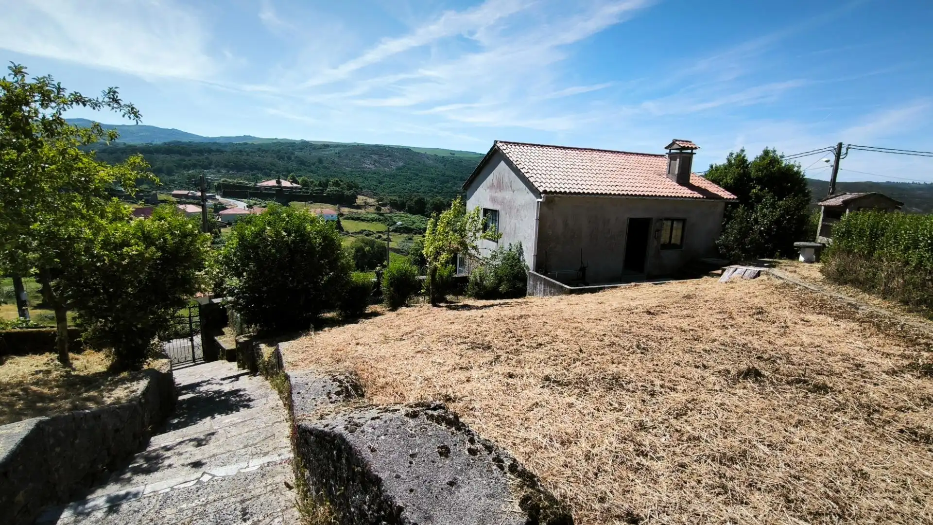 Casa o chalet en venta en A Lama   con Calefacción, Trastero y Balcón