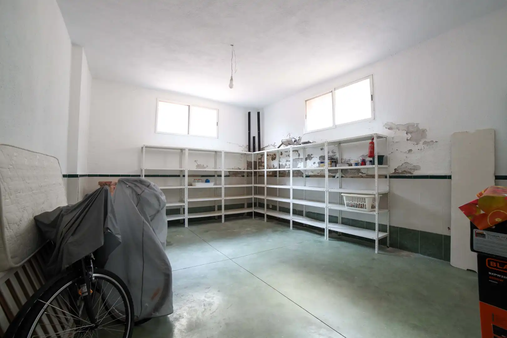 Houses for sale in Calle Monte Perdido, Batres