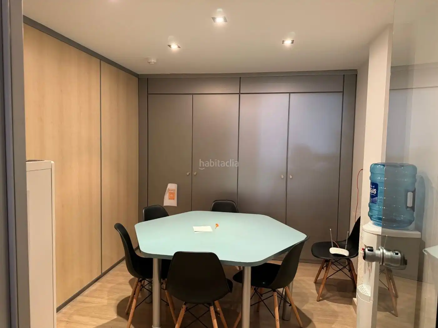 Office space for sale in Calle San Vicente 26, imagen 3