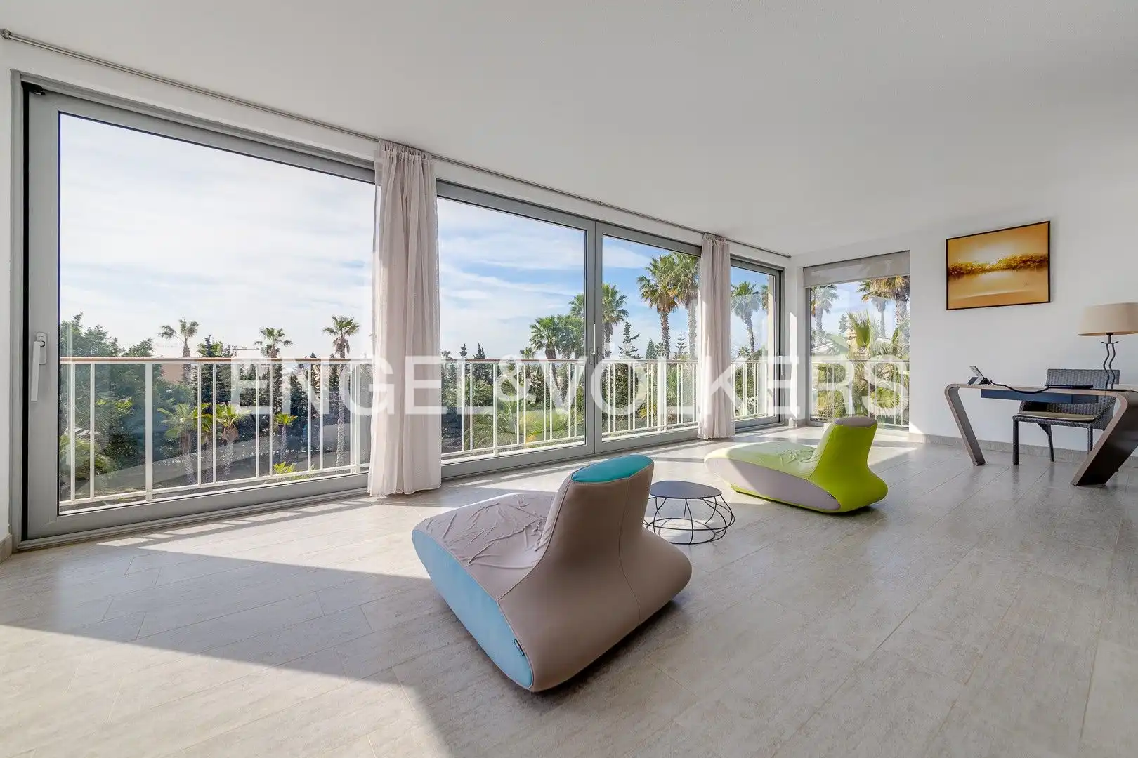 Sala de estar de Finca rústica en venta en Rojales con Aire acondicionado, Calefacción y Jardín privado