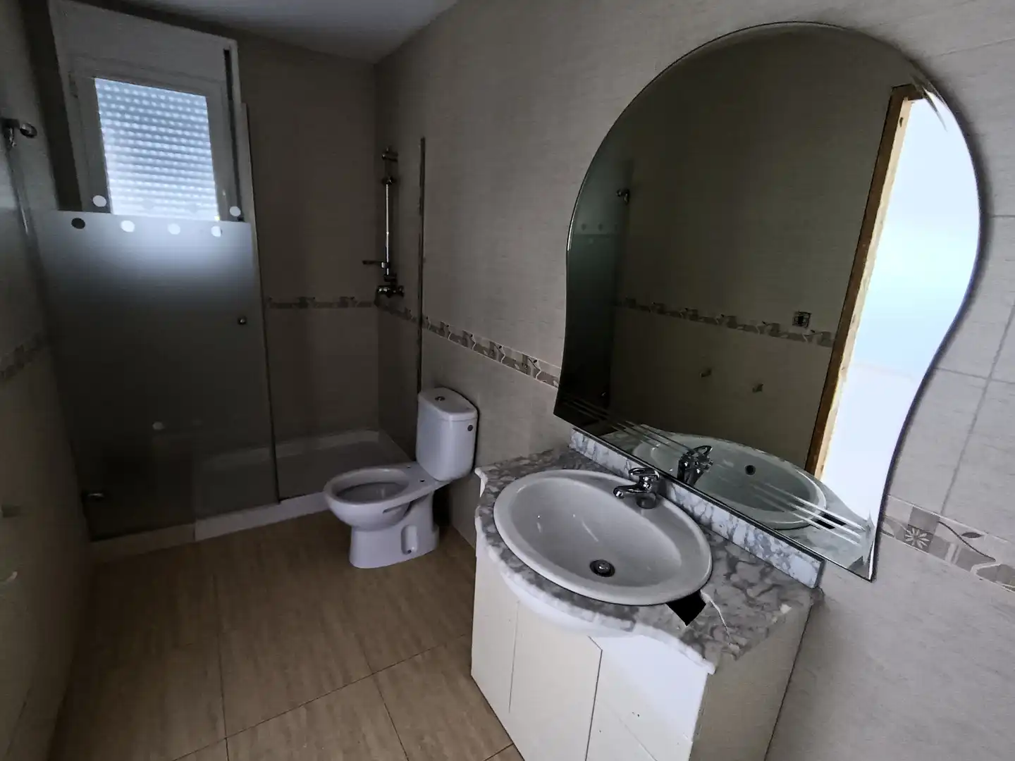 Bathroom of Houses for sale in Balaguer  with Alarm
