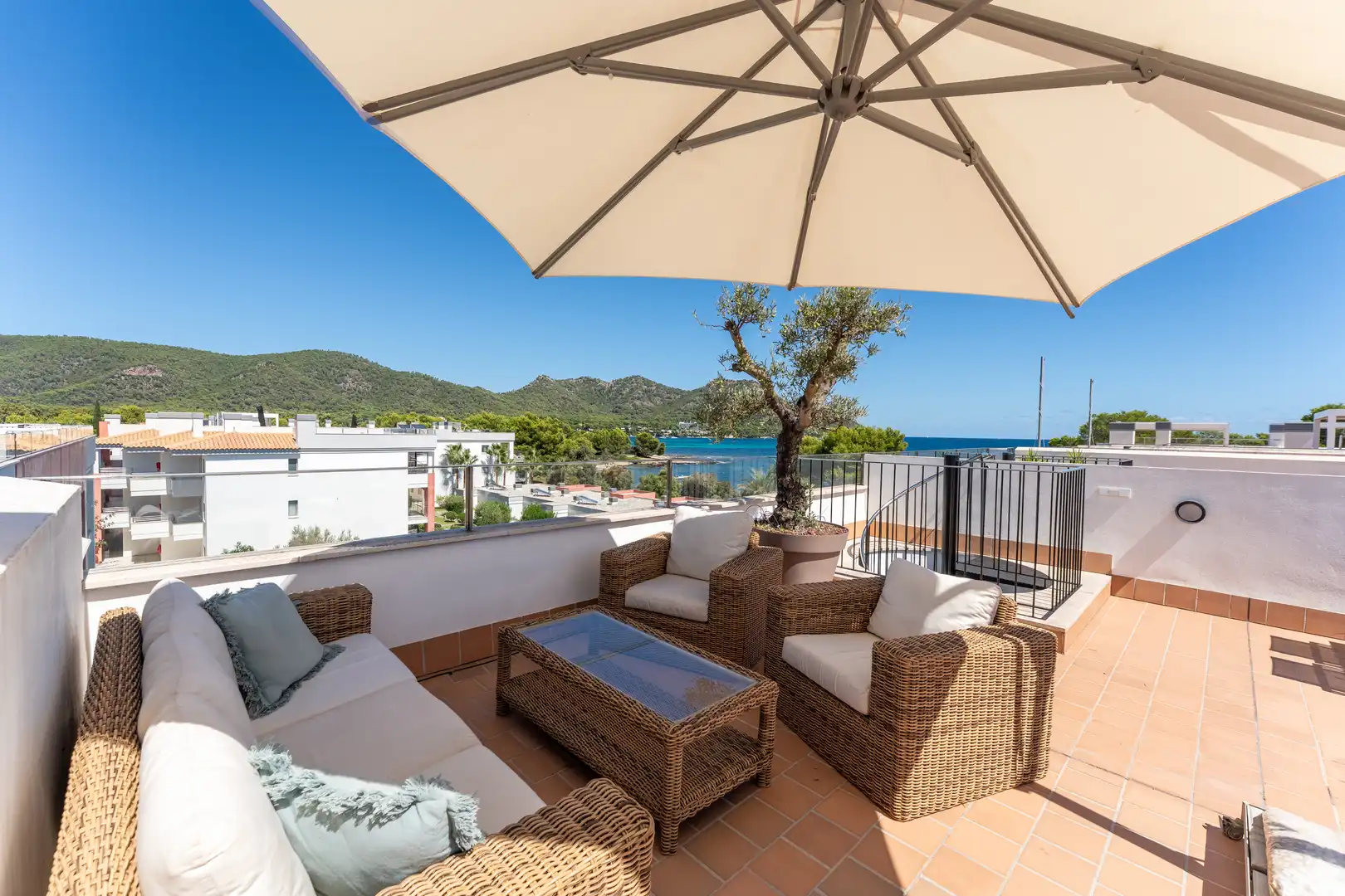 Terrasse von Dachboden zum Verkauf in Son Servera mit Klimaanlage, Heizung und Abstellraum