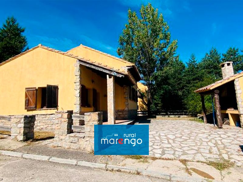 Exterior view of House or chalet for sale in Vistabella del Maestrazgo  with Terrace and Storage room