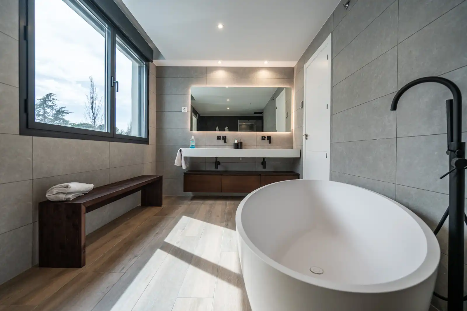 Bathroom of Houses for sale in Villanueva de la Cañada  with Air Conditioner, Heating and Private garden