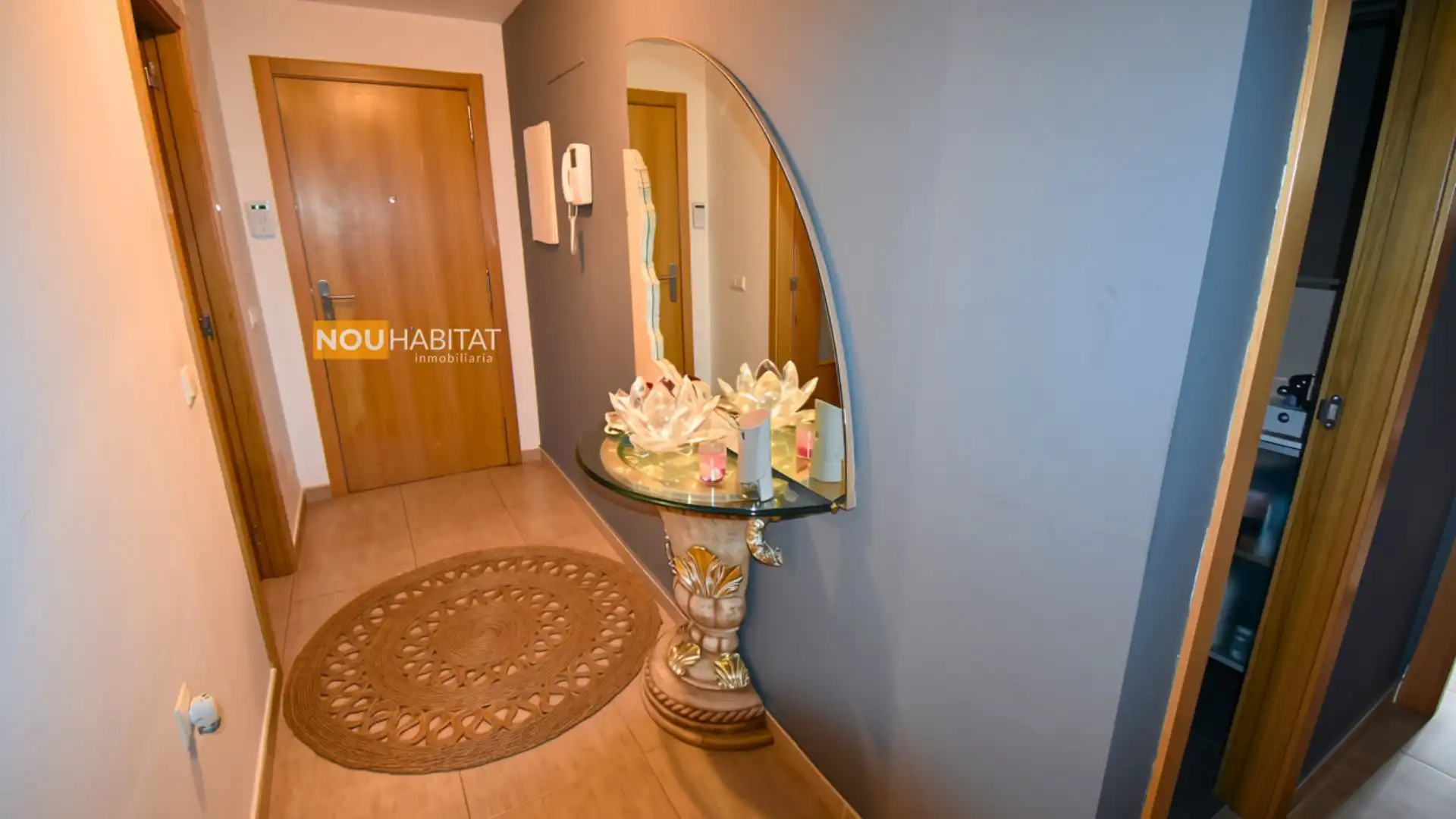 Planta baja en venta en Montserrat con Terraza
