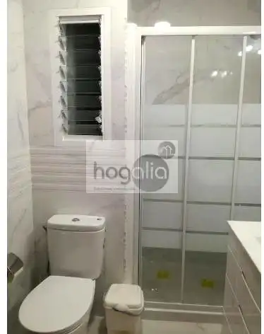 Piso de alquiler en El Plantinar – Avda. La Paz - El Juncal