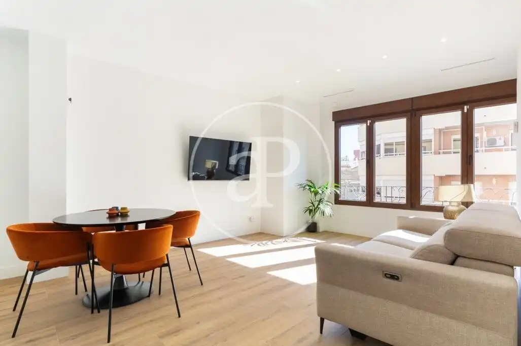 Sala d'estar de Pis de lloguer en  Valencia Capital amb Aire condicionat, Calefacció i Moblat