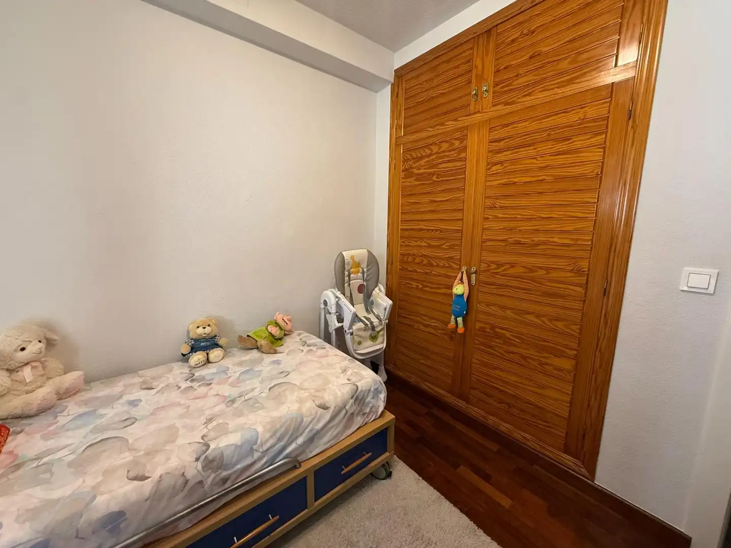 Schlafzimmer von Wohnung zum Verkauf in Guardamar del Segura mit Klimaanlage, Heizung und Terrasse