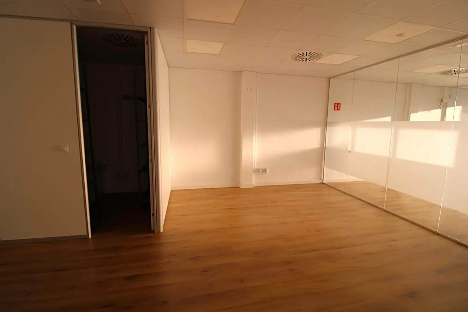 Bureau à vendre à Avenida Gran Via d'Asima, imagen 8